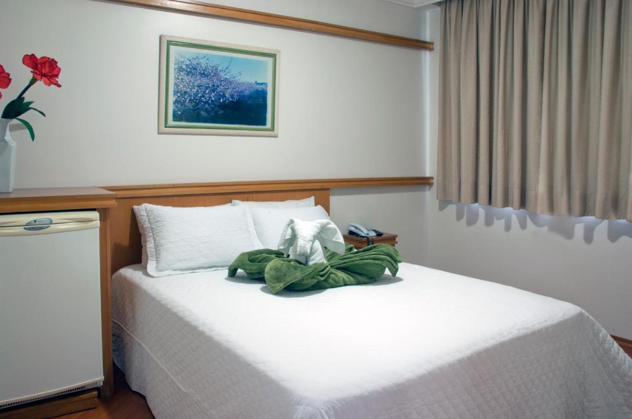 Grande Hotel Guarapuava Zewnętrze zdjęcie