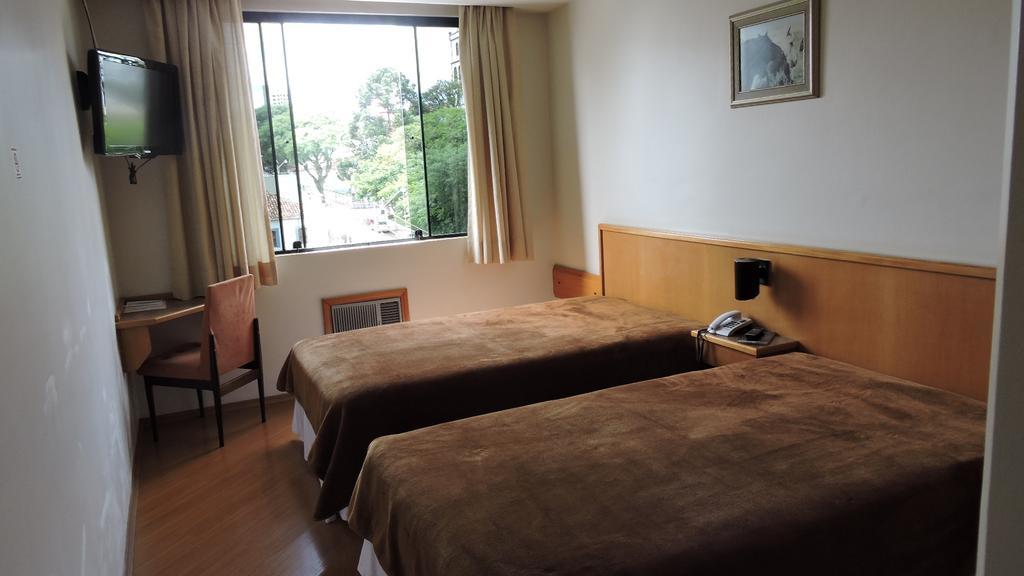 Grande Hotel Guarapuava Zewnętrze zdjęcie