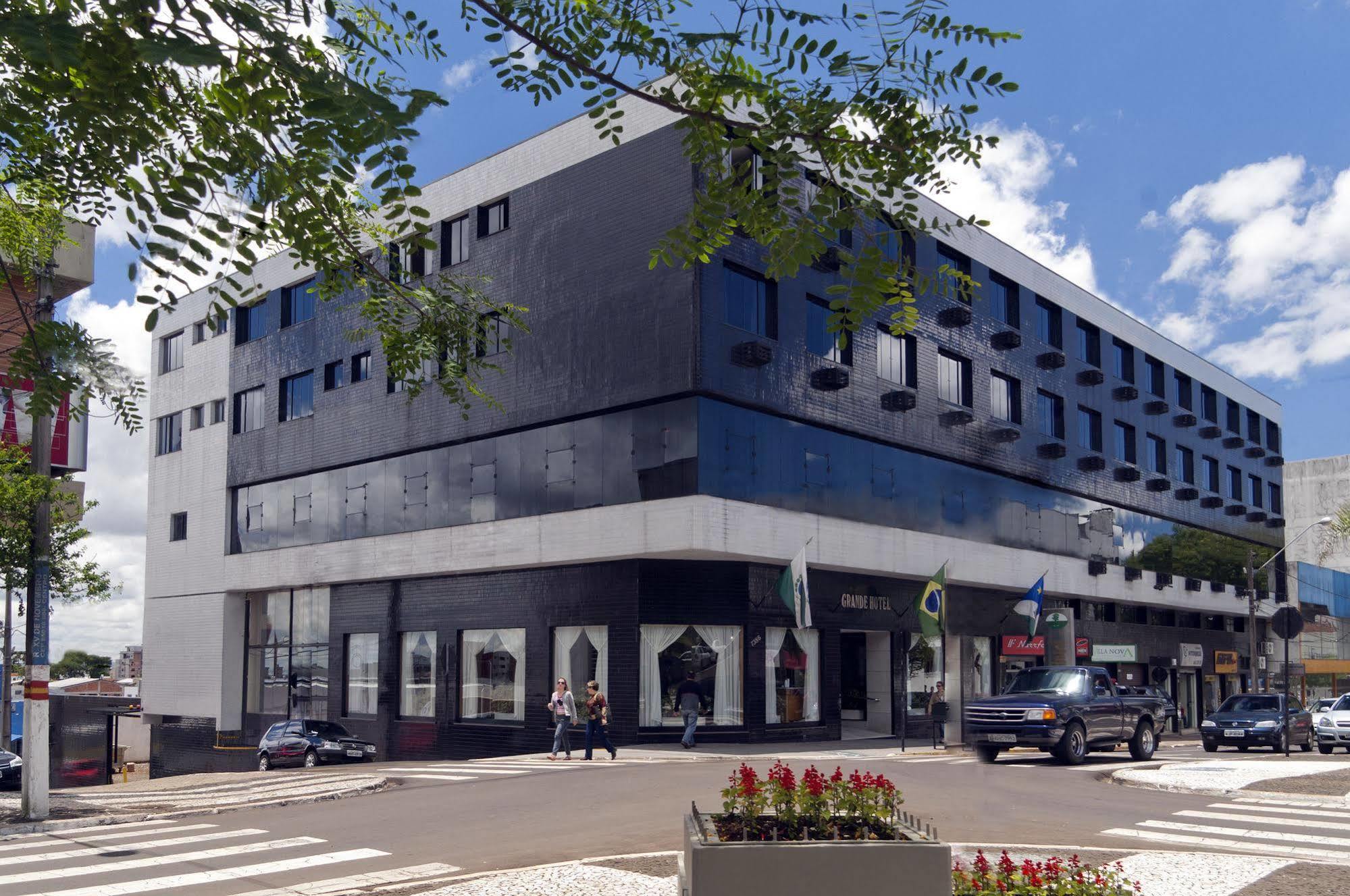 Grande Hotel Guarapuava Zewnętrze zdjęcie