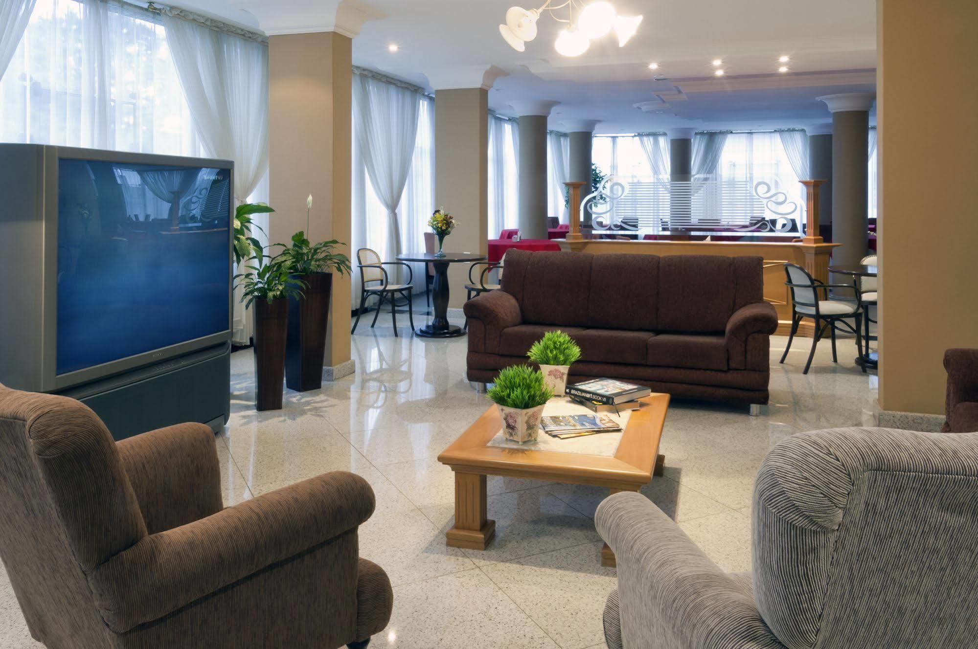 Grande Hotel Guarapuava Zewnętrze zdjęcie