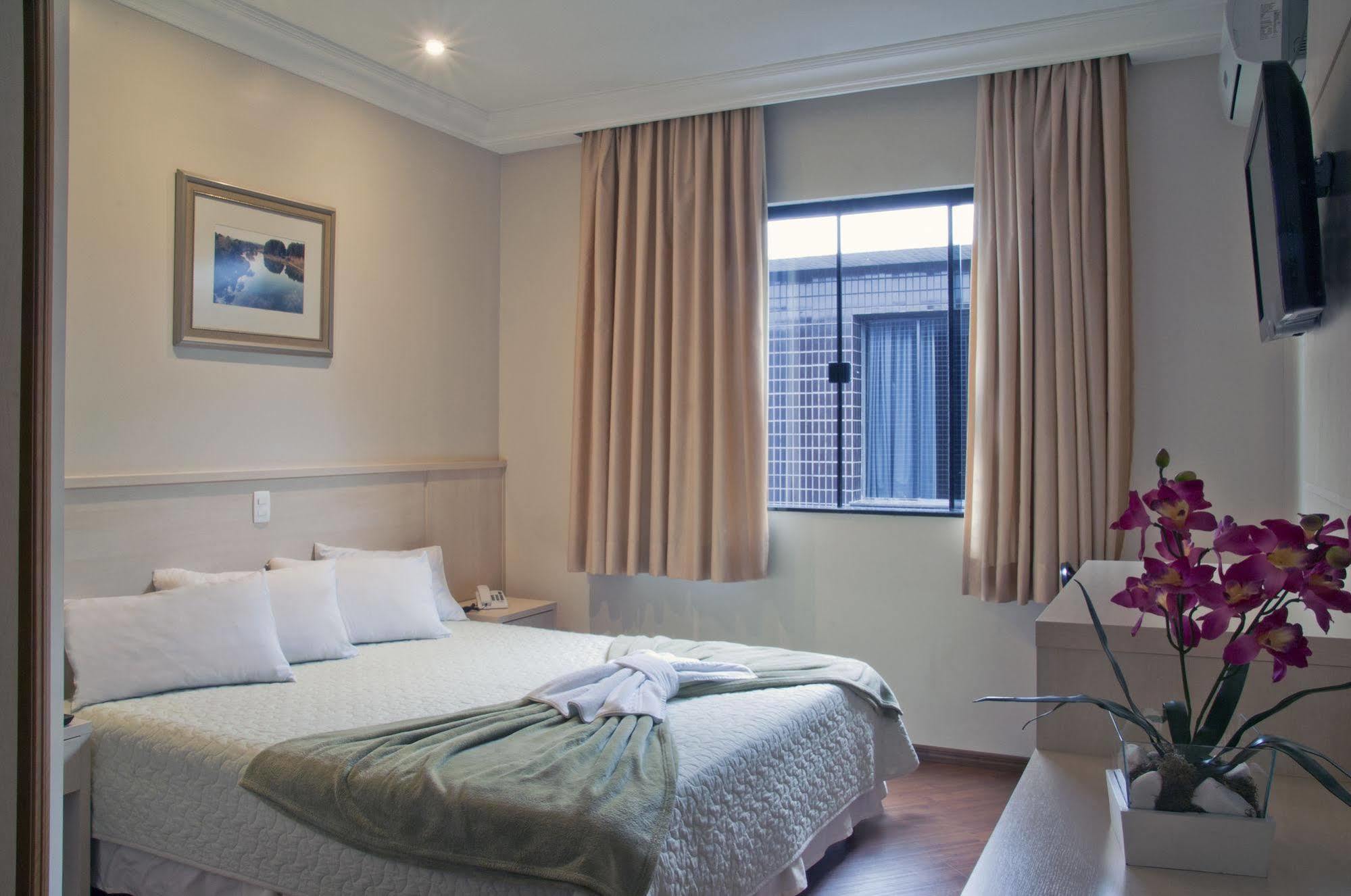 Grande Hotel Guarapuava Zewnętrze zdjęcie